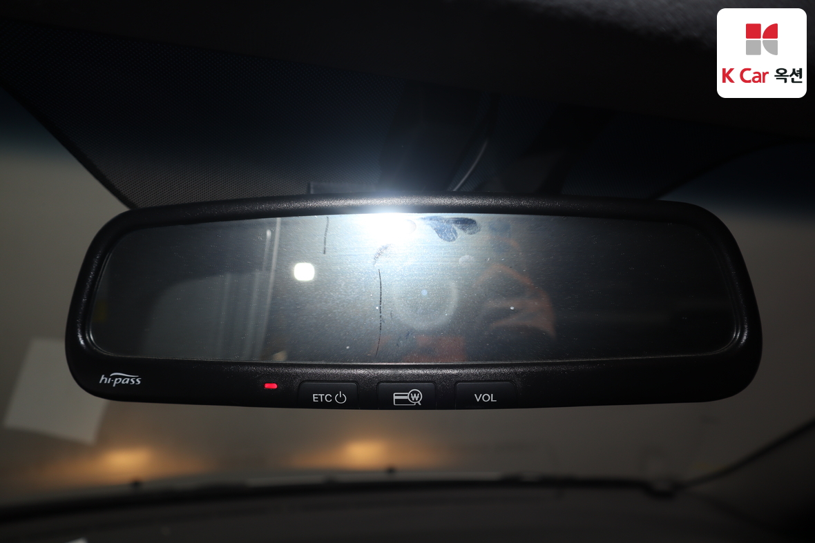 هيونداي إلانترا 2010 - صورة 12