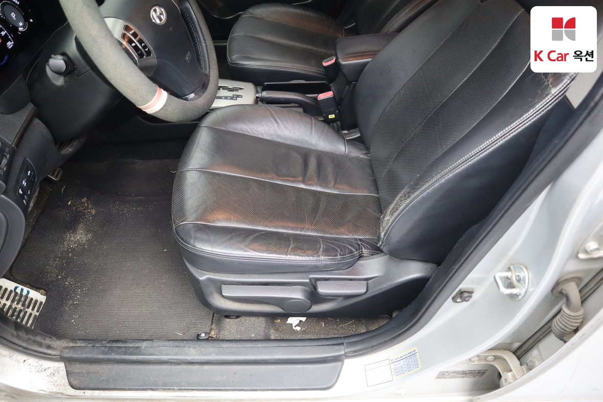 هيونداي إلانترا 2010 - صورة 19