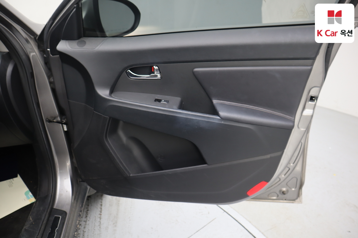 كيا سبورتاج 2012 - صورة 30