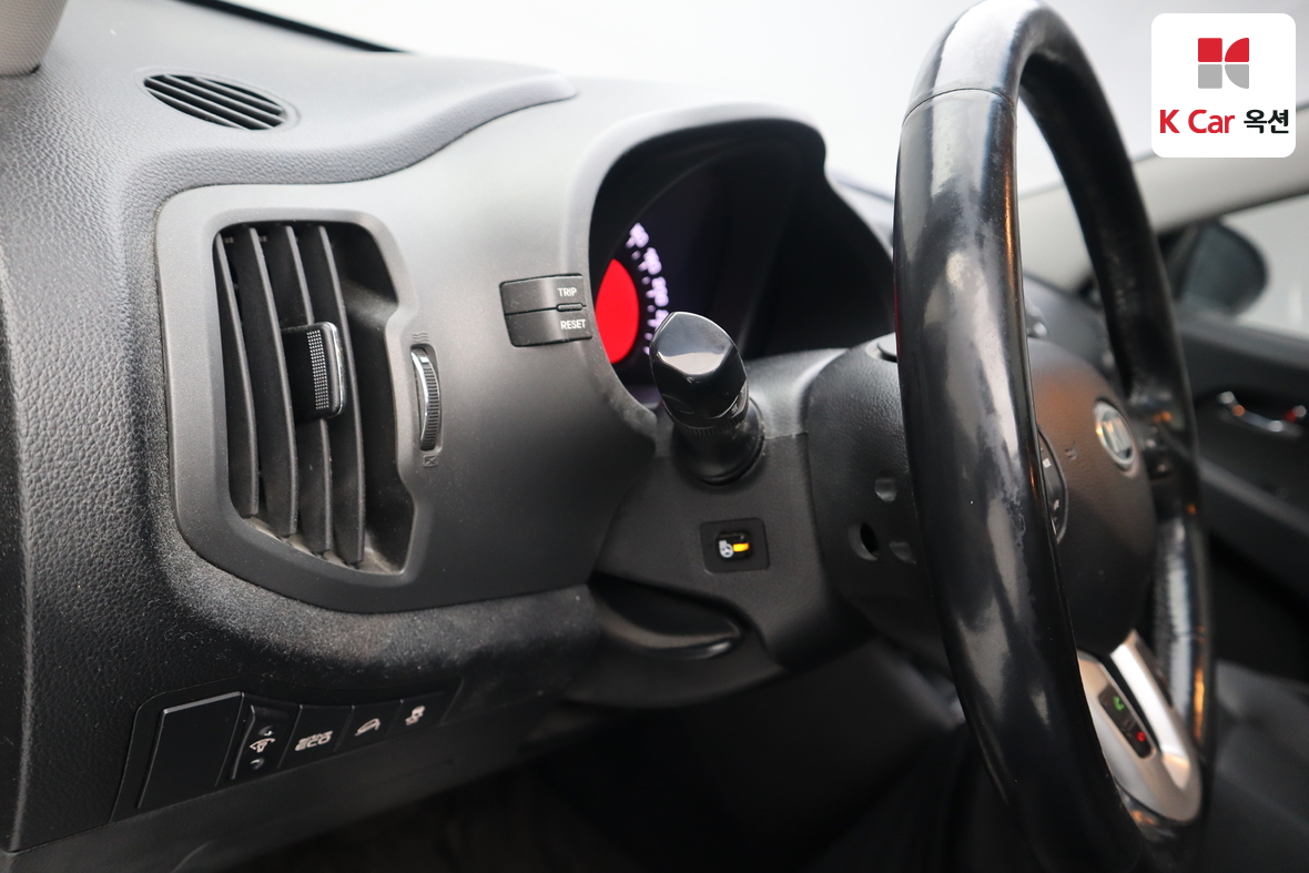 كيا سبورتاج 2012 - صورة 9