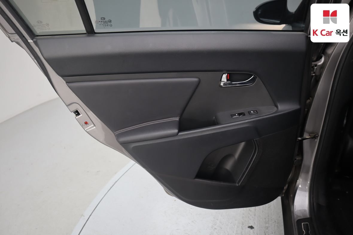 كيا سبورتاج 2012 - صورة 23