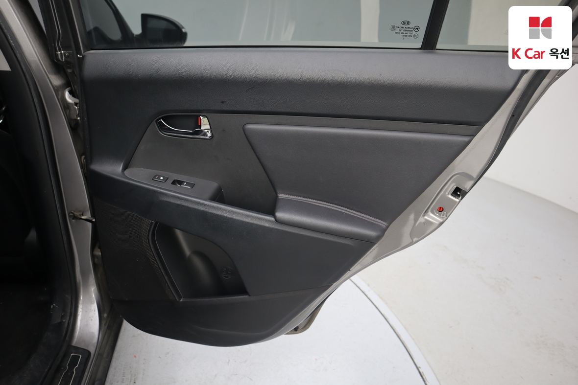 كيا سبورتاج 2012 - صورة 28