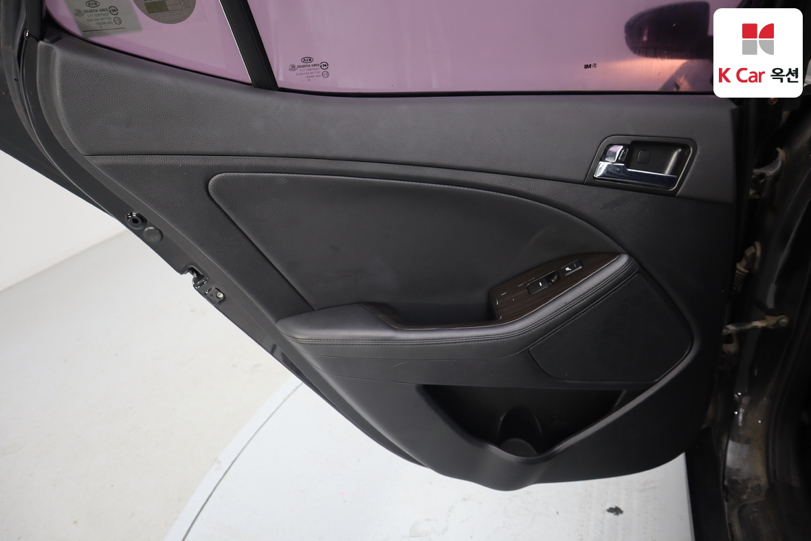 كيا K5 2013 - صورة 20