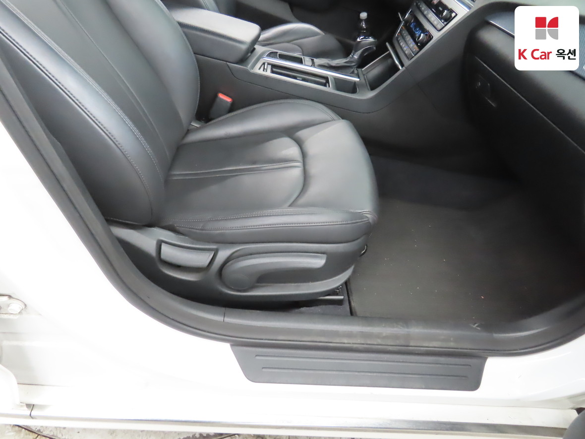 هيونداي سوناتا 2015 - صورة 29