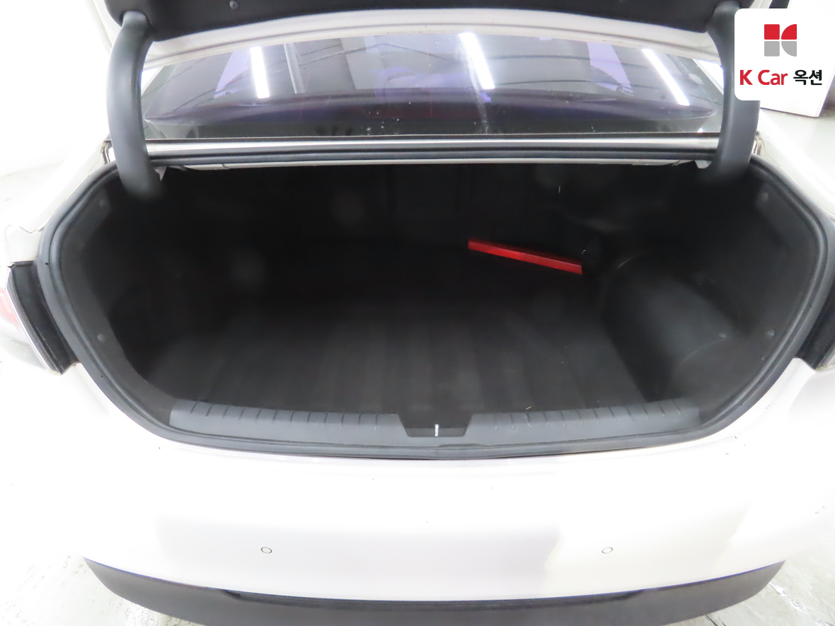 هيونداي سوناتا 2015 - صورة 25