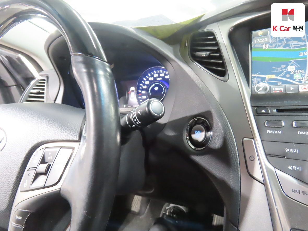 Hyundai AZERA 2013 - Image 11