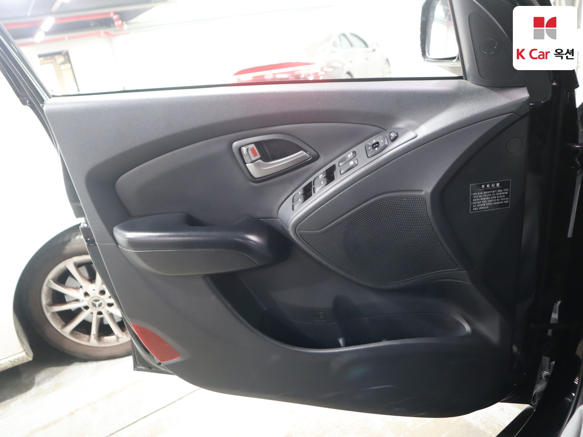 Hyundai Tucson 2010 - Image 8