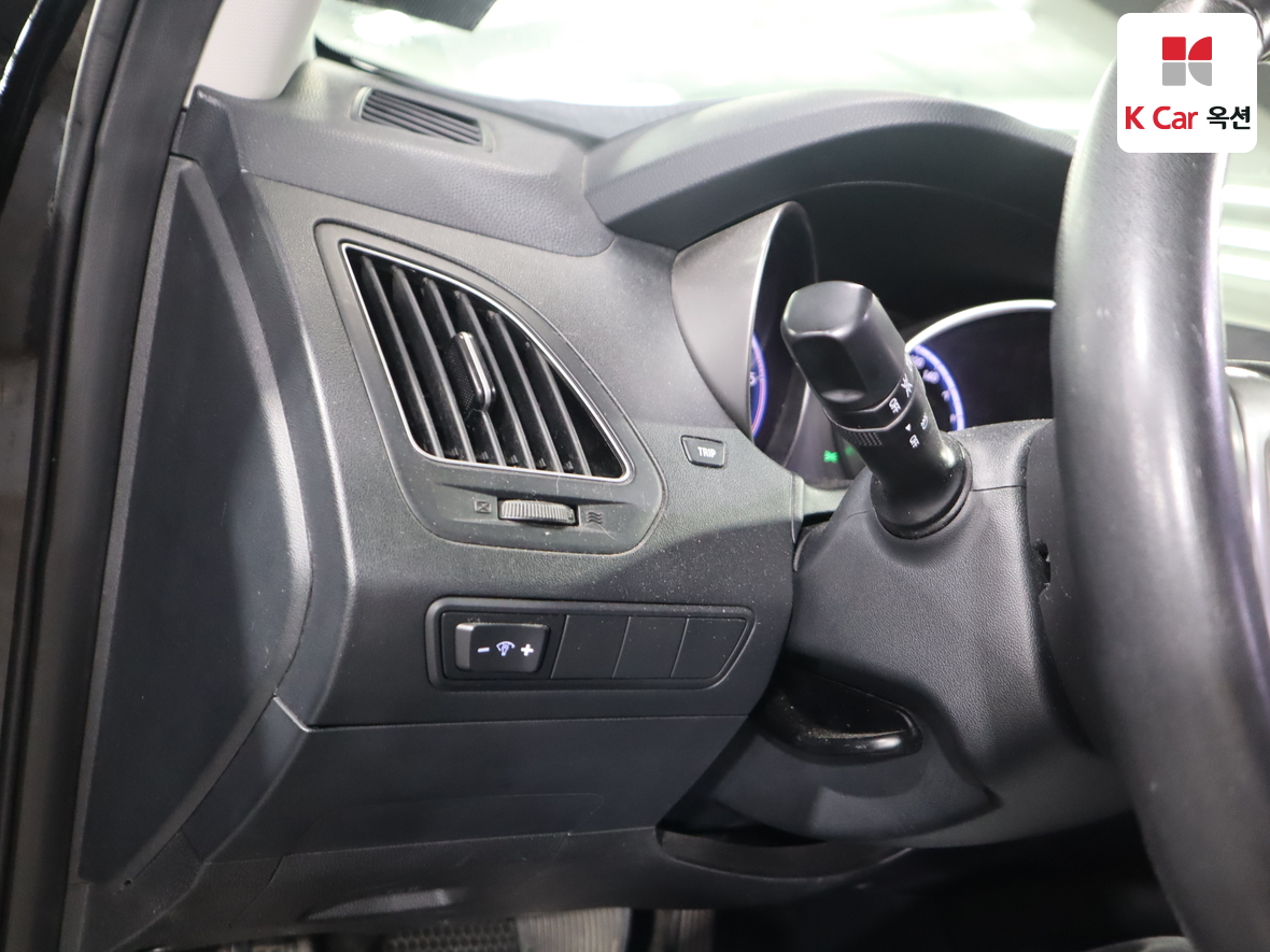 Hyundai Tucson 2010 - Image 9