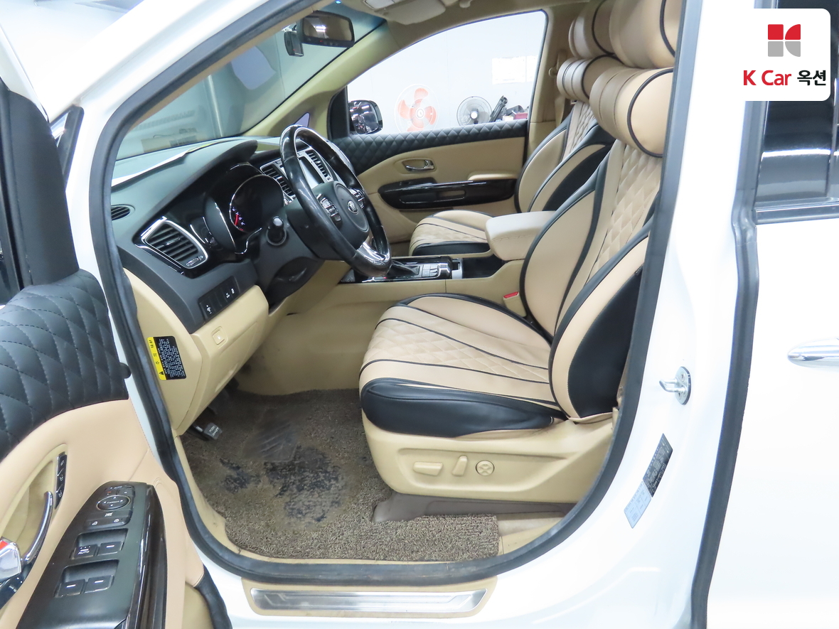 كيا نيو كارنيفال 2016 - صورة 18