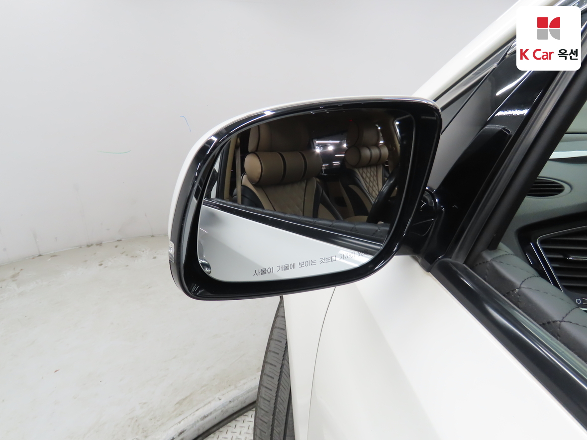 كيا نيو كارنيفال 2016 - صورة 21