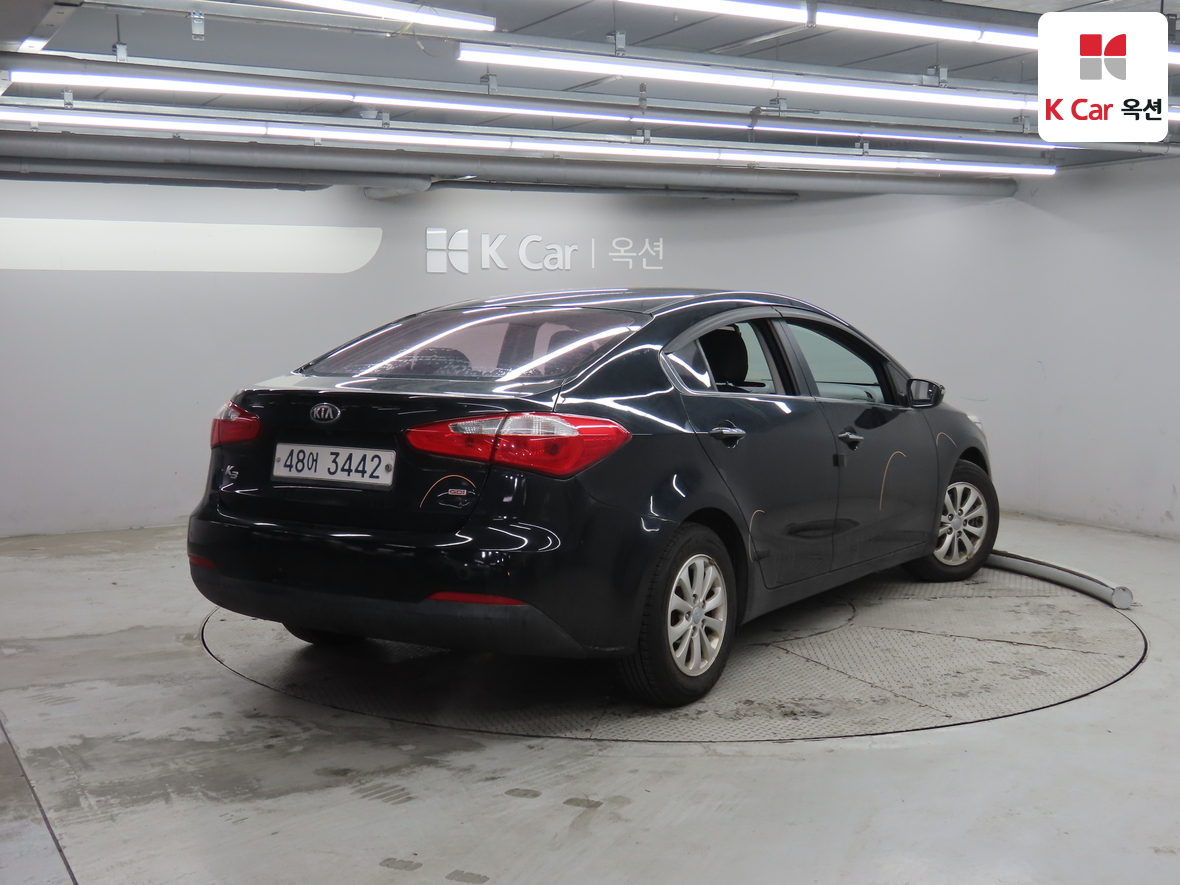 Kia K3 2013 - Image 2