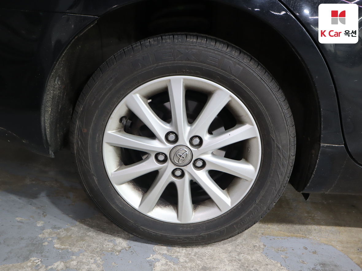 Toyota Camry 2011 - Image 53