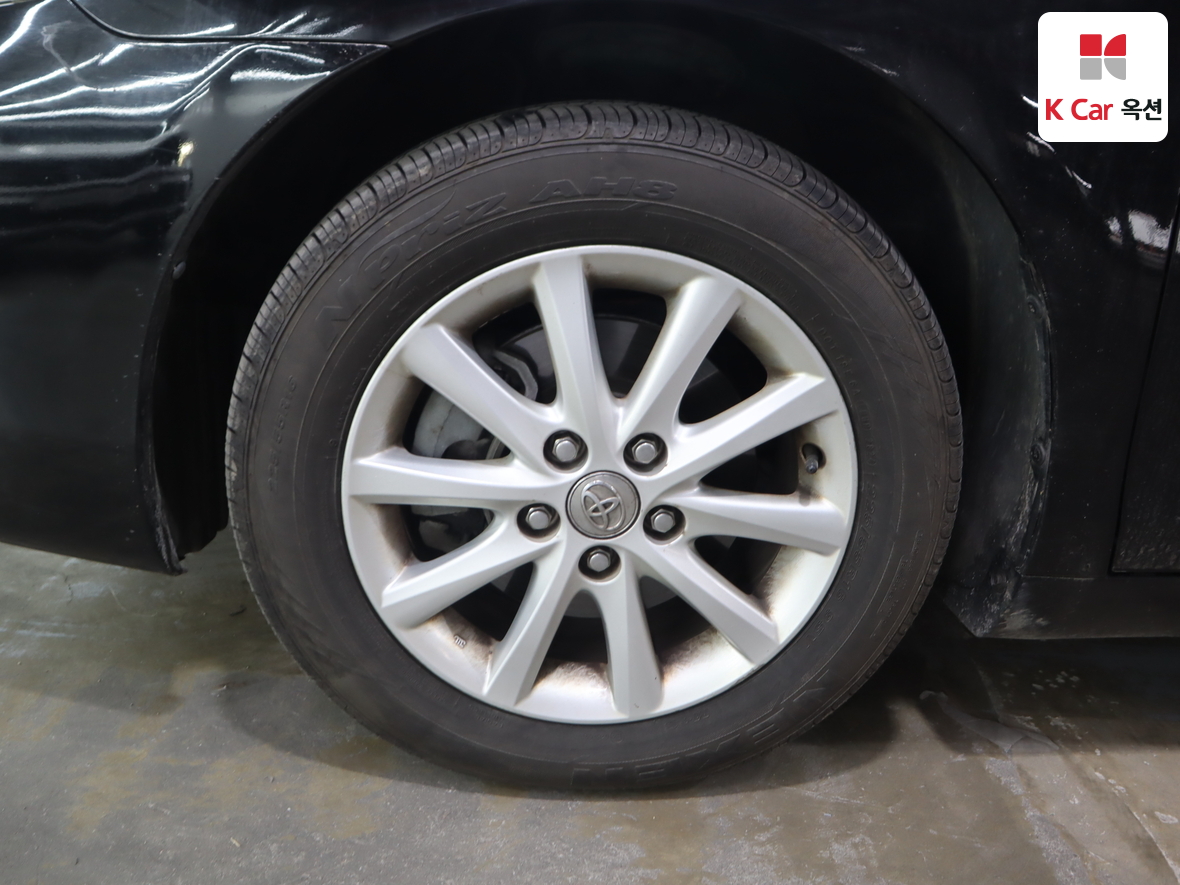 Toyota Camry 2011 - Image 51