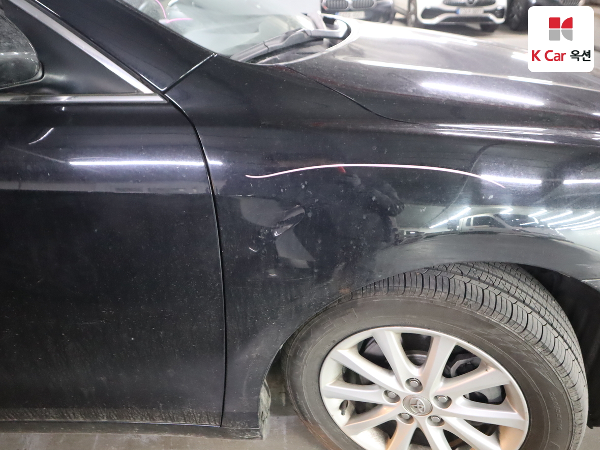 Toyota Camry 2011 - Image 49