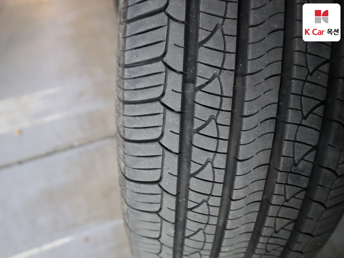 Toyota Camry 2011 - Image 34