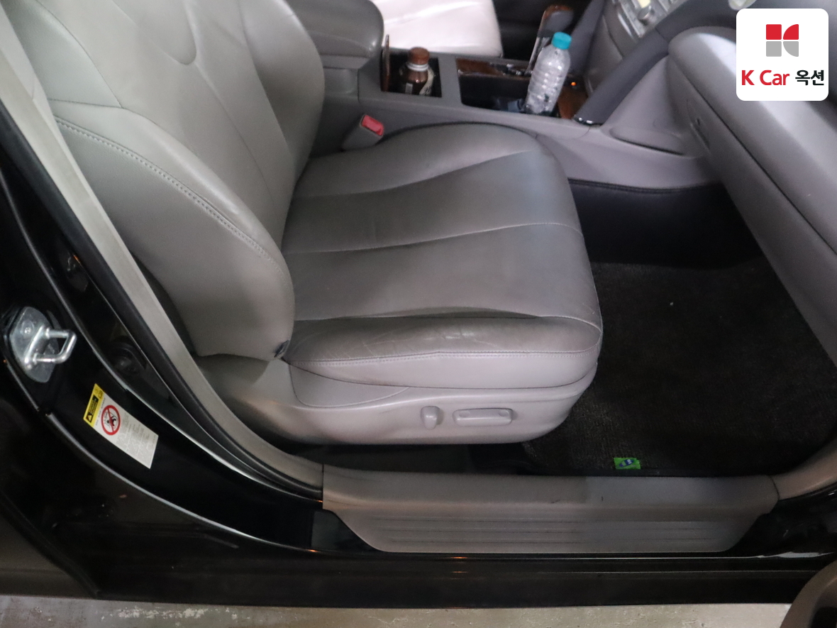 Toyota Camry 2011 - Image 32