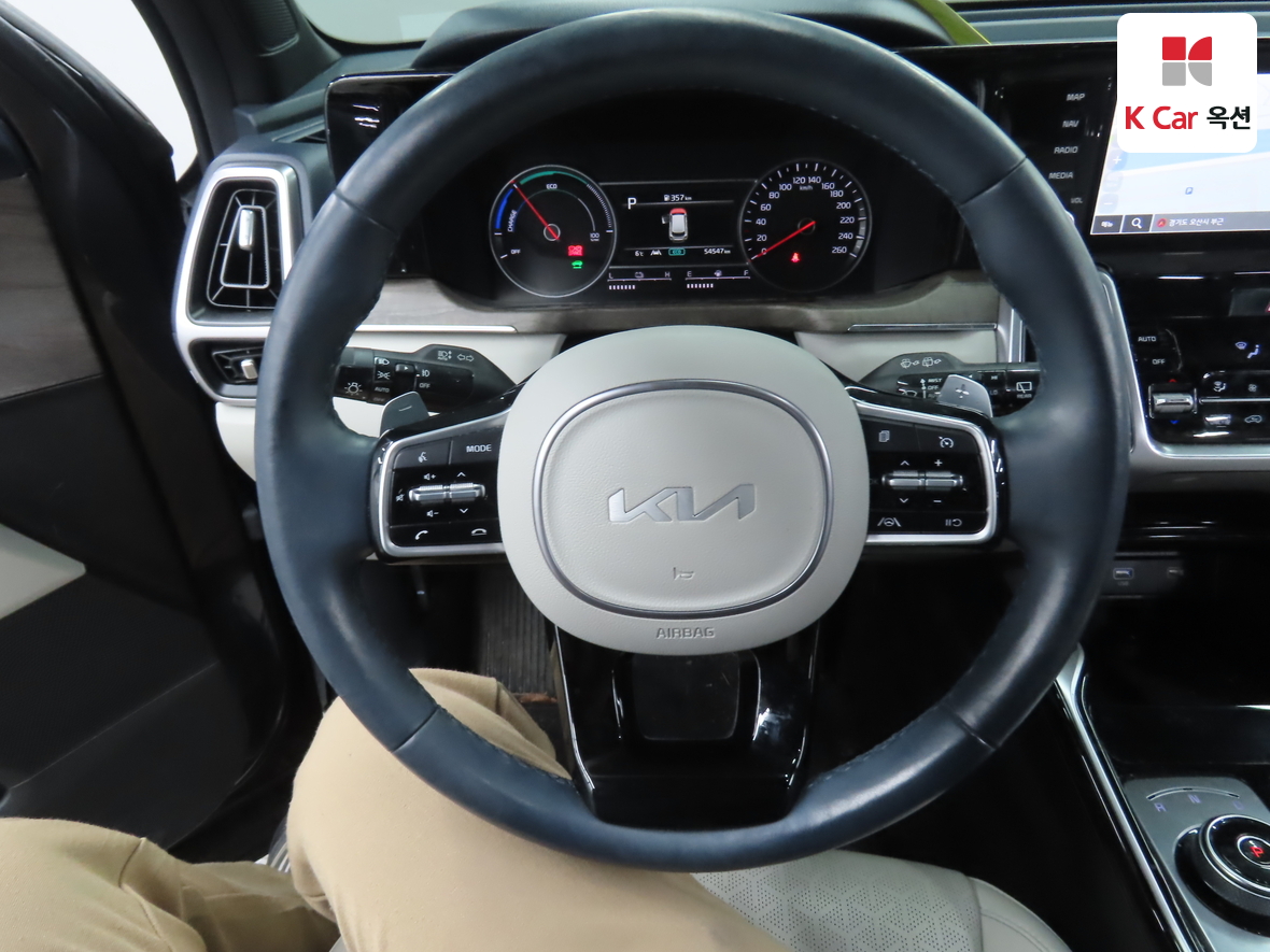 كيا سورينتو 2022 - صورة 10