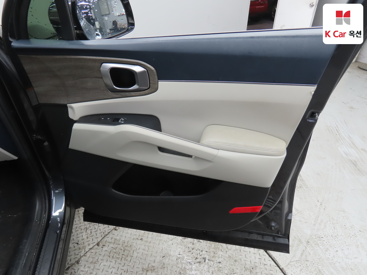 كيا سورينتو 2022 - صورة 29