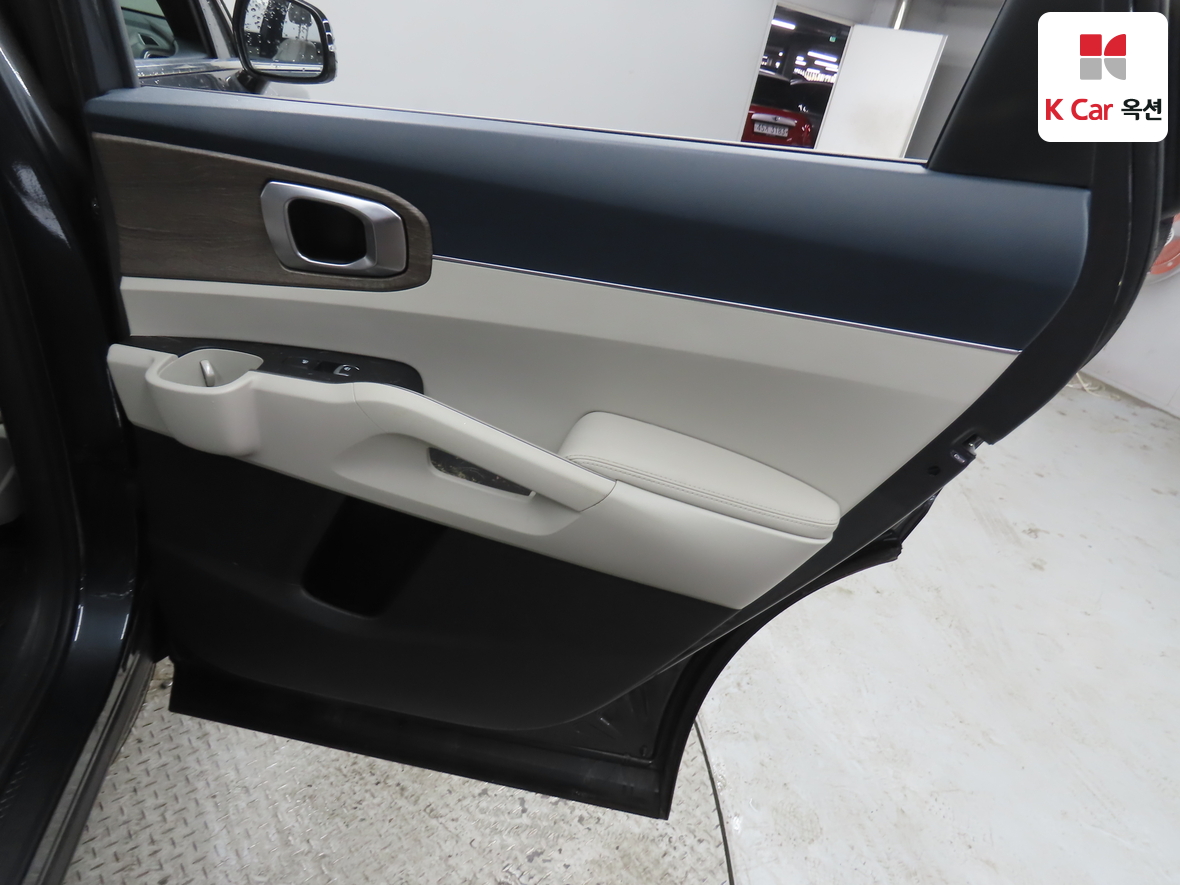 كيا سورينتو 2022 - صورة 27