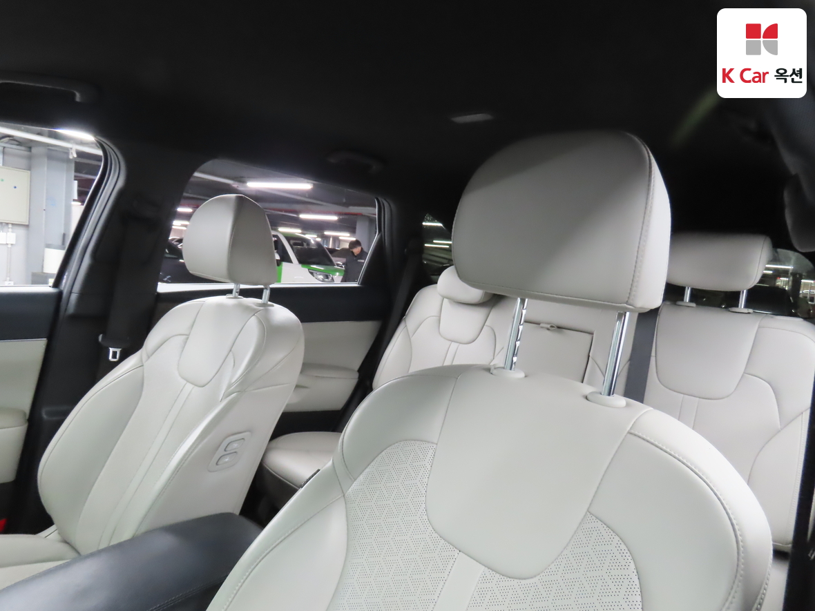 كيا سورينتو 2022 - صورة 19