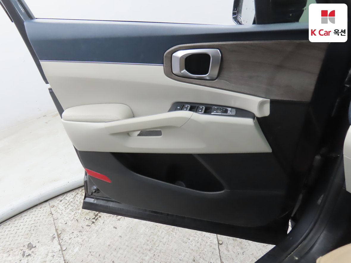 كيا سورينتو 2022 - صورة 8