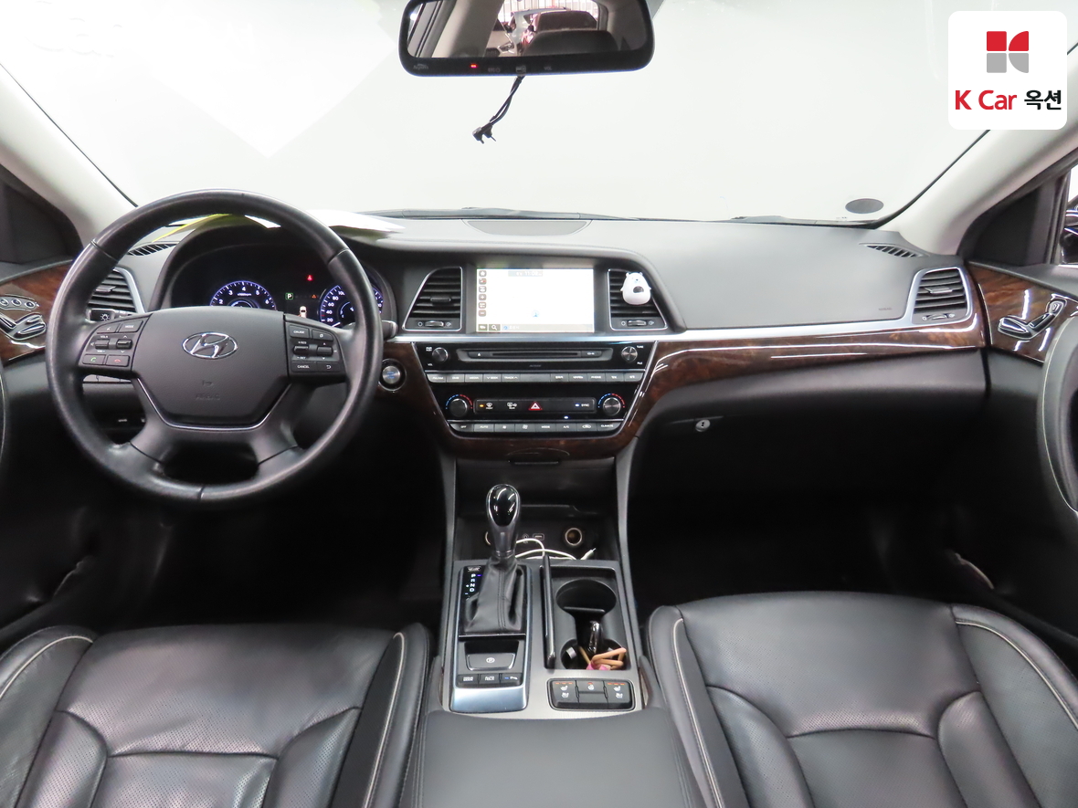 Hyundai Aslan 2016 - Image 3