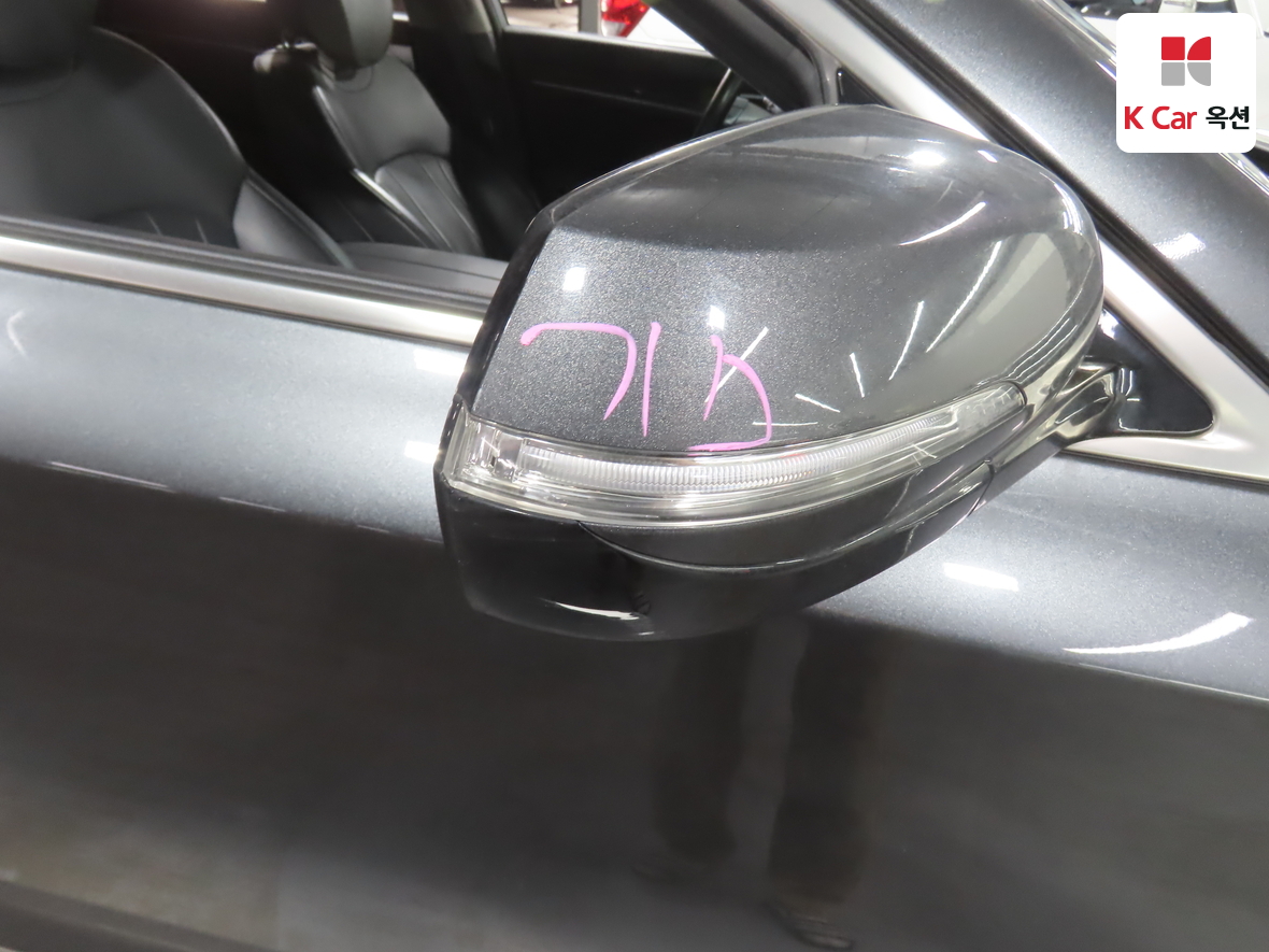 Genesis G80 2018 - Image 40