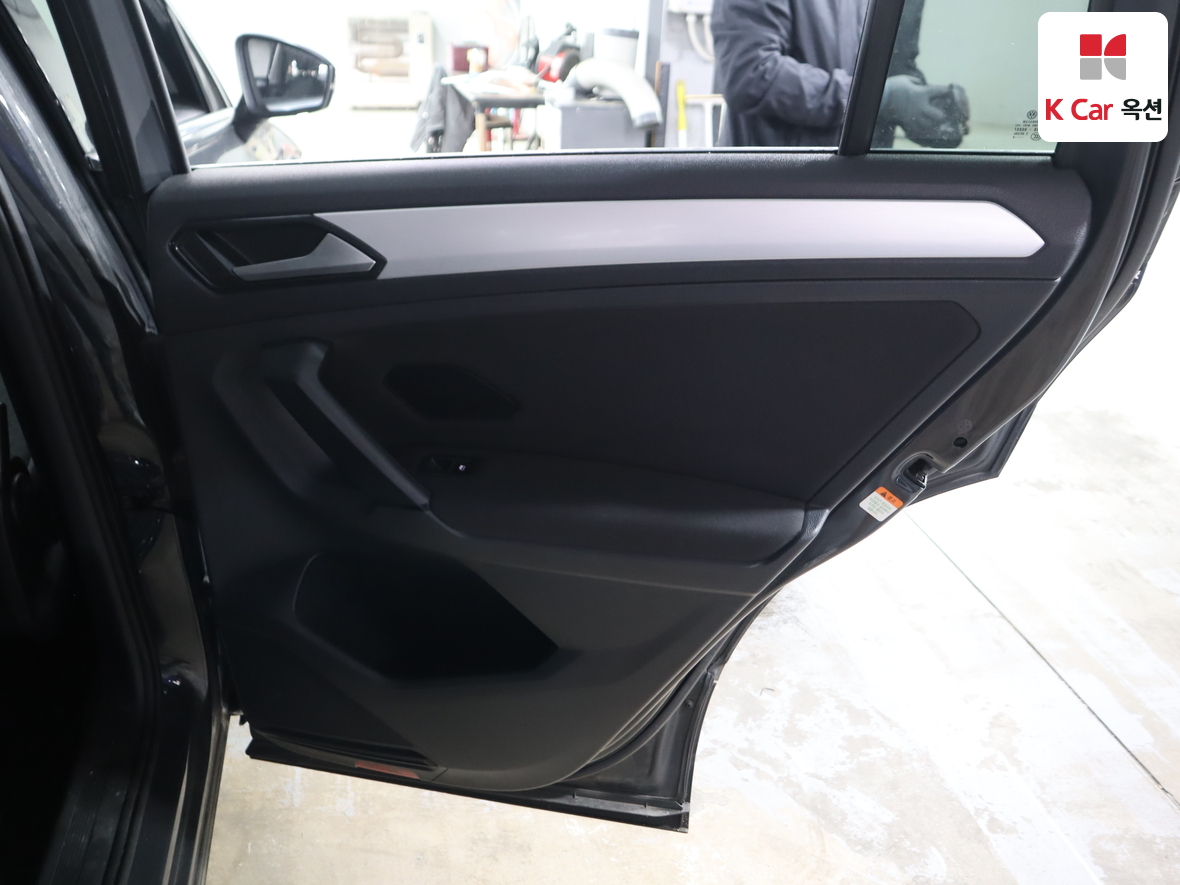 Volkswagen Tiguan 2018 - Image 27