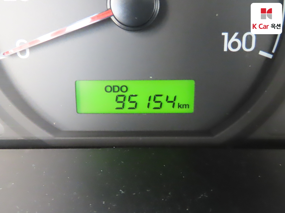 Hyundai Grand Starex 2015 - Image 4