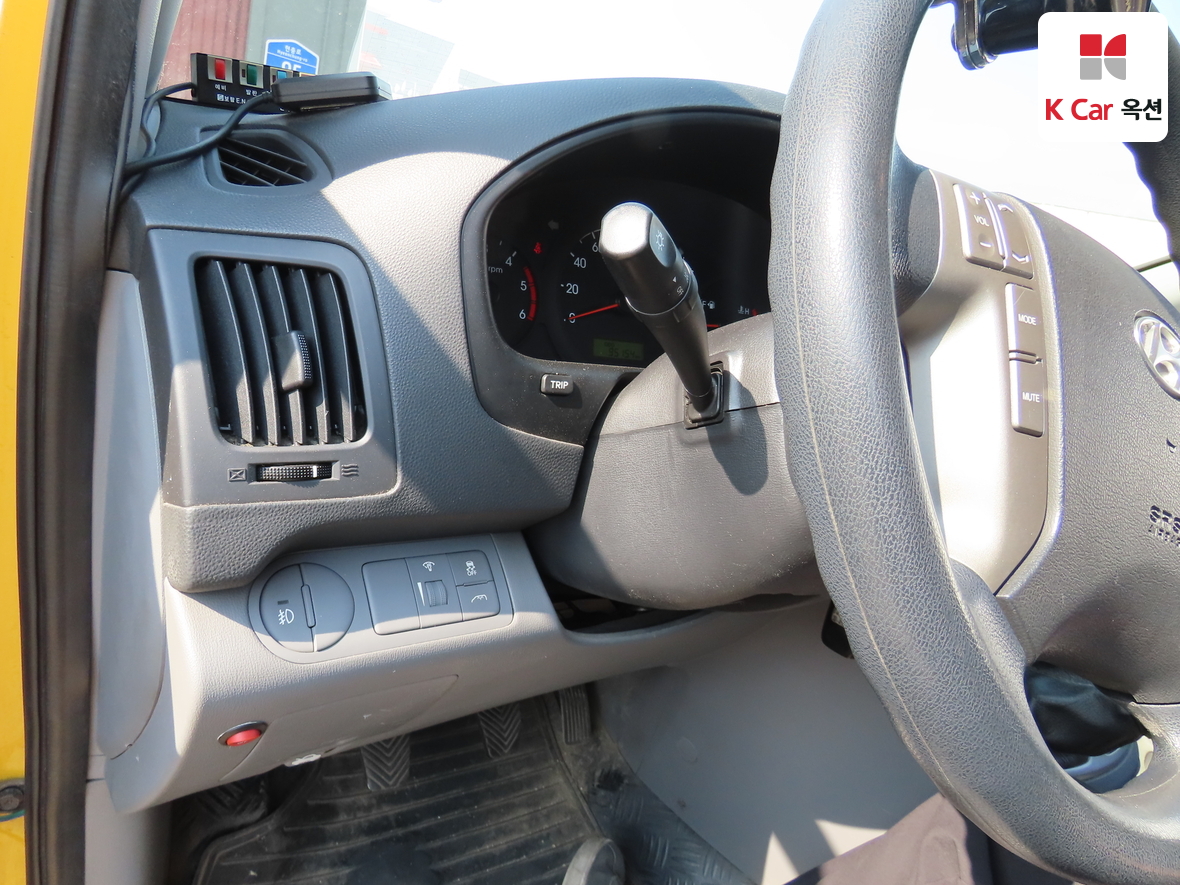 Hyundai Grand Starex 2015 - Image 9