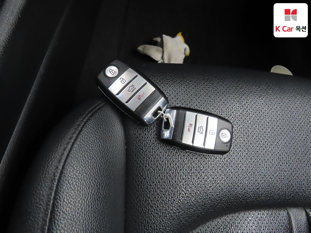 Kia K5 2016 - Image 17