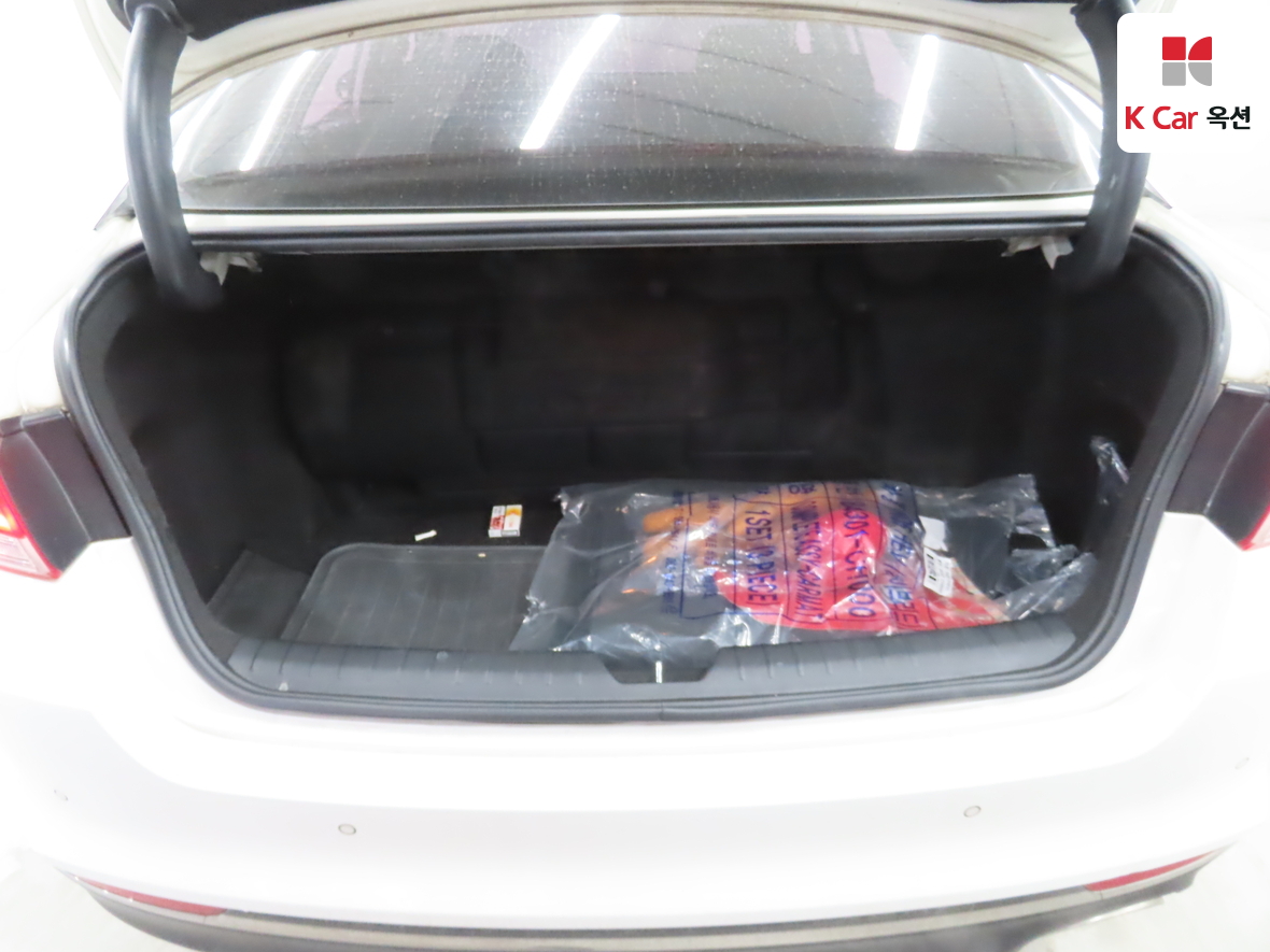 Kia K5 2016 - Image 27