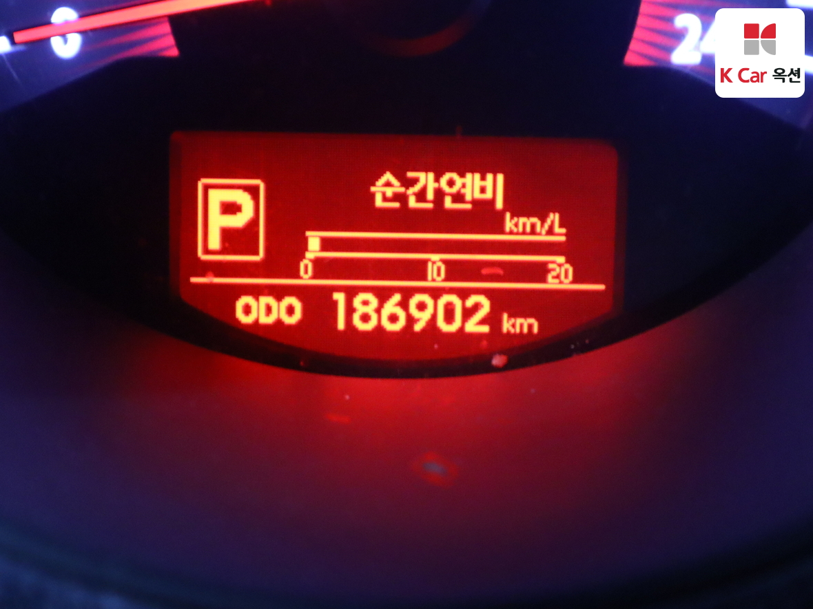 Kia Sorento 2011 - Image 4