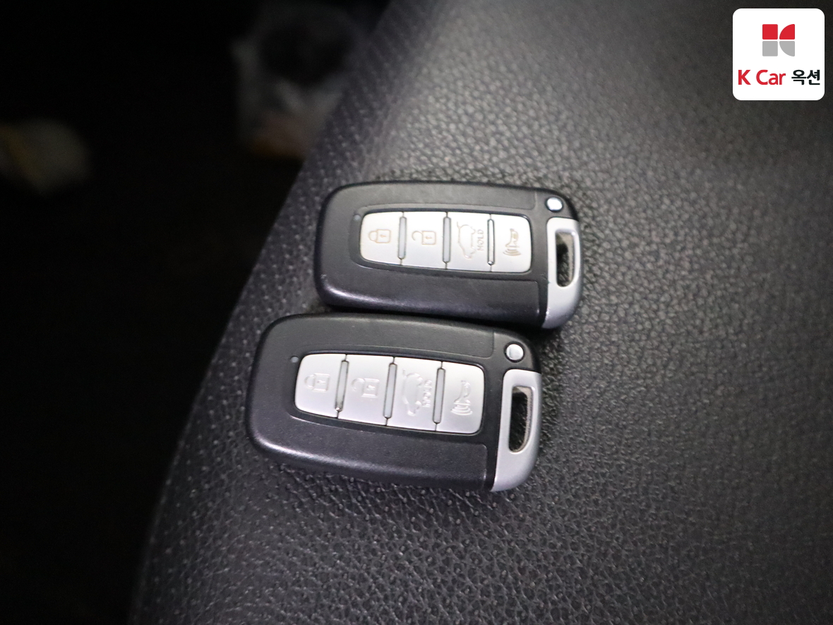 Kia Sorento 2011 - Image 17