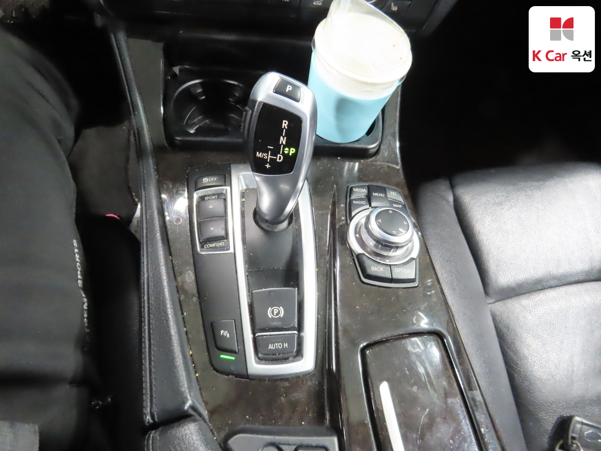 بي إم دبليو الفئة 5 2013 - صورة 17