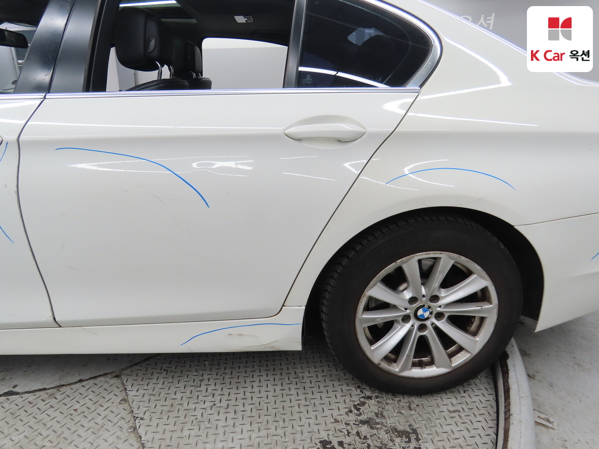 بي إم دبليو الفئة 5 2013 - صورة 49