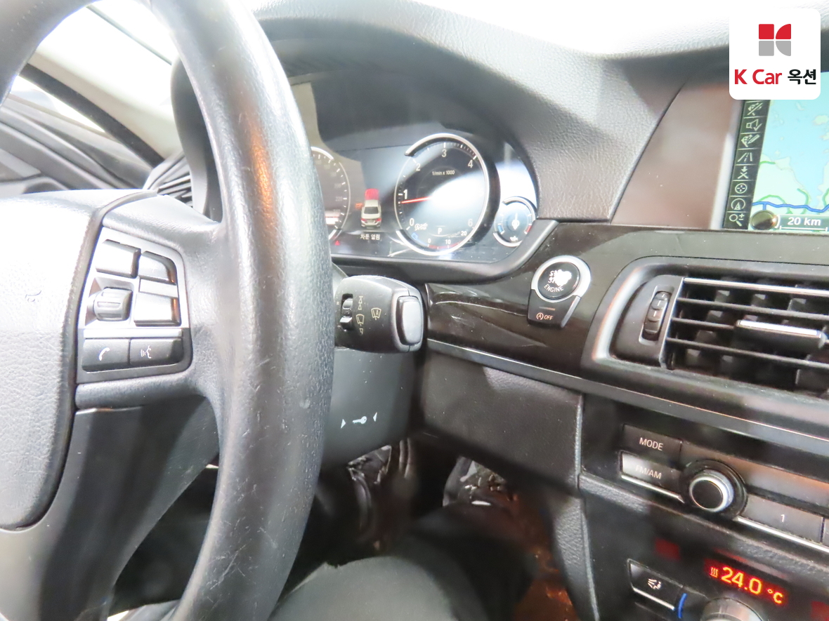 بي إم دبليو الفئة 5 2013 - صورة 11