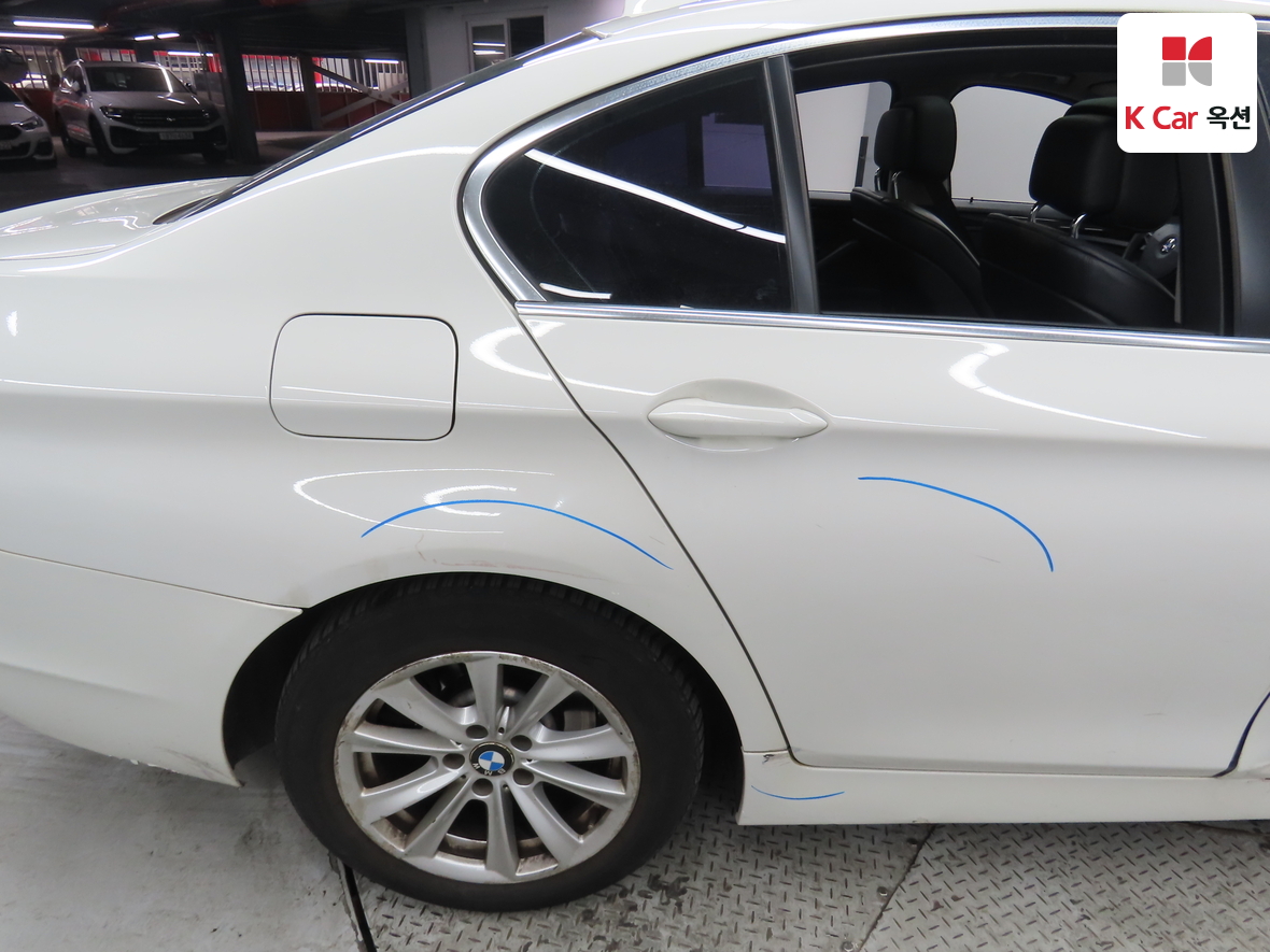 بي إم دبليو الفئة 5 2013 - صورة 43