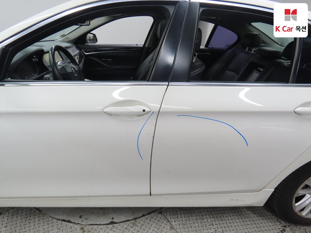 بي إم دبليو الفئة 5 2013 - صورة 41