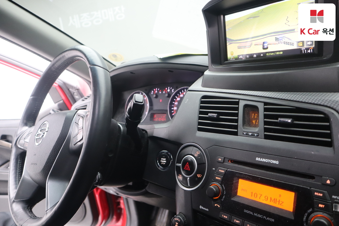 KG Mobility Korando Sports 2016 - Image 11