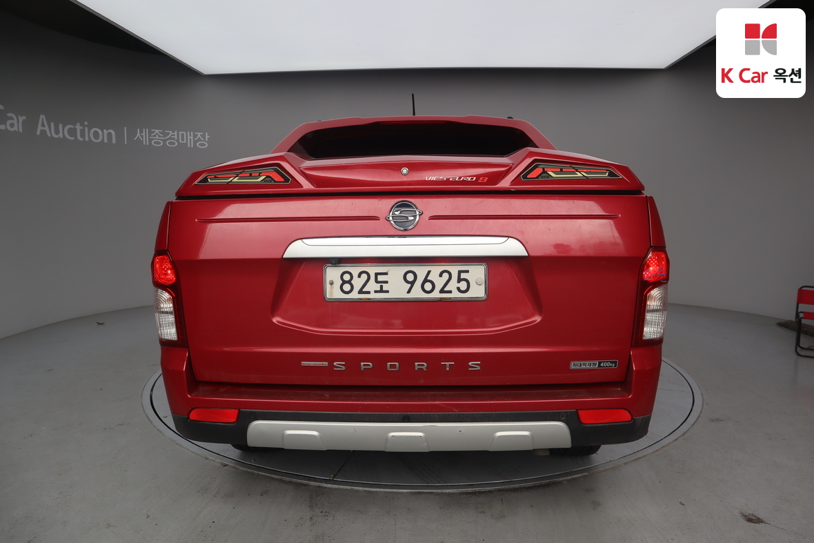 KG Mobility Korando Sports 2016 - Image 41