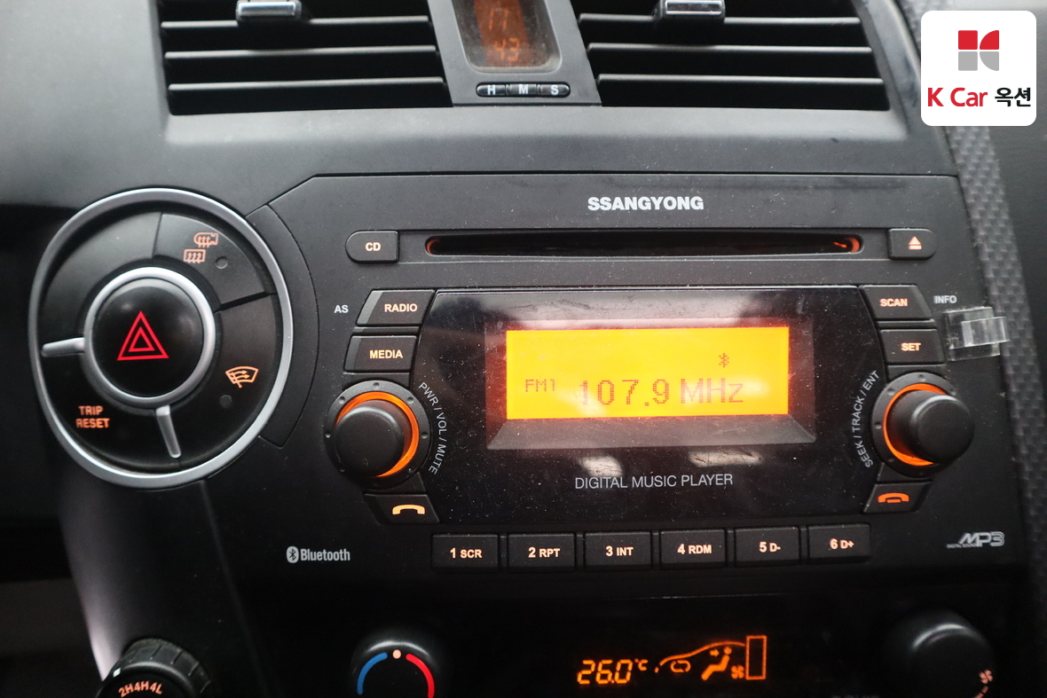 KG Mobility Korando Sports 2016 - Image 15