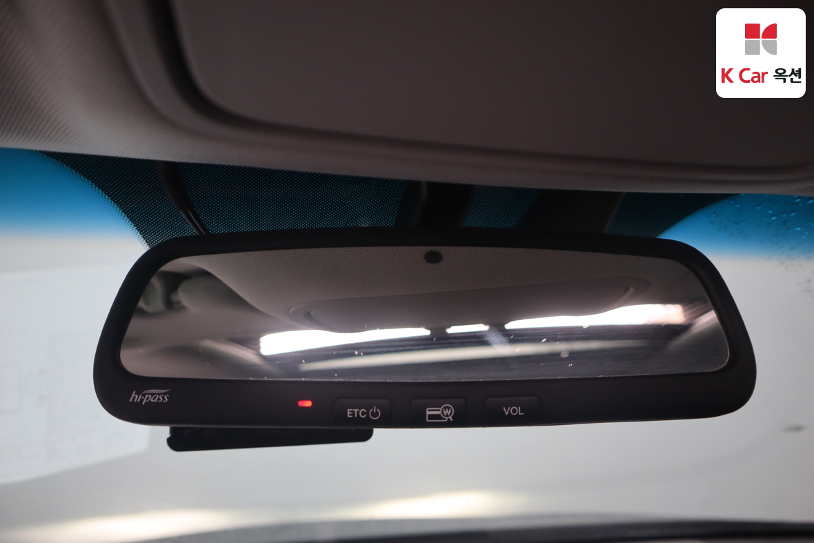 كيا K7 2017 - صورة 12