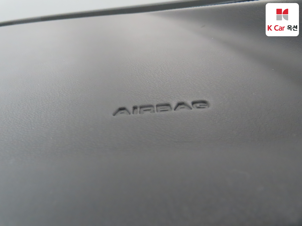 Audi E-tron 2022 - Image 35