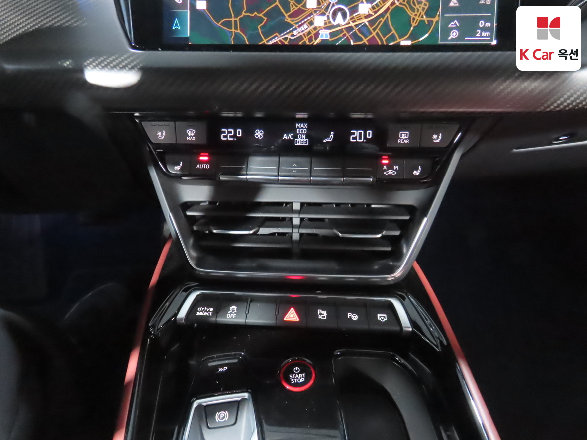 Audi E-tron 2022 - Image 15