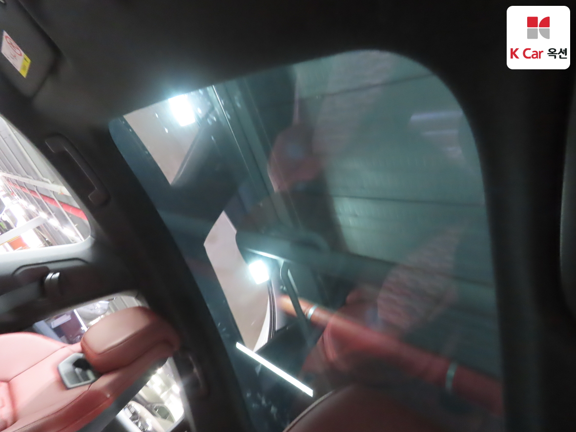 Audi E-tron 2022 - Image 21