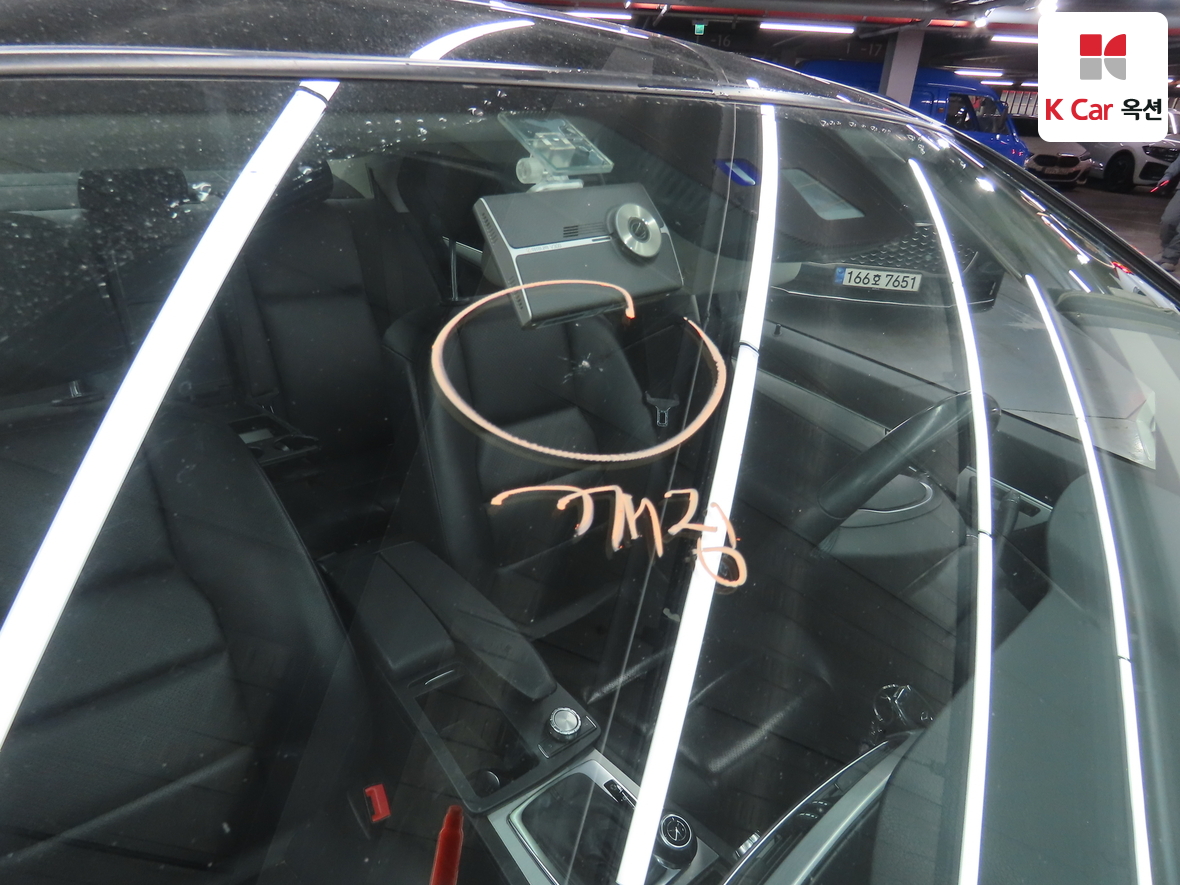 Mercedes-Benz C-Class 2012 - Image 36