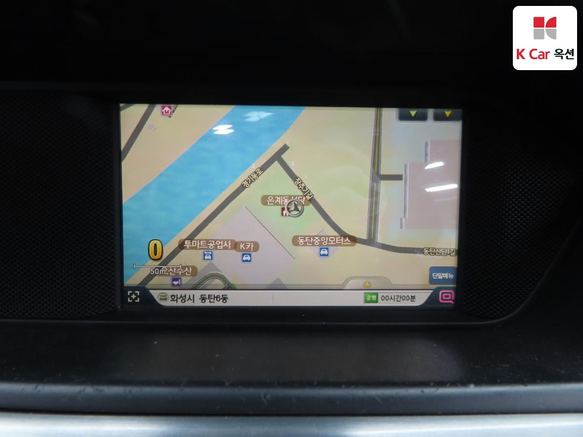 Mercedes-Benz C-Class 2012 - Image 14