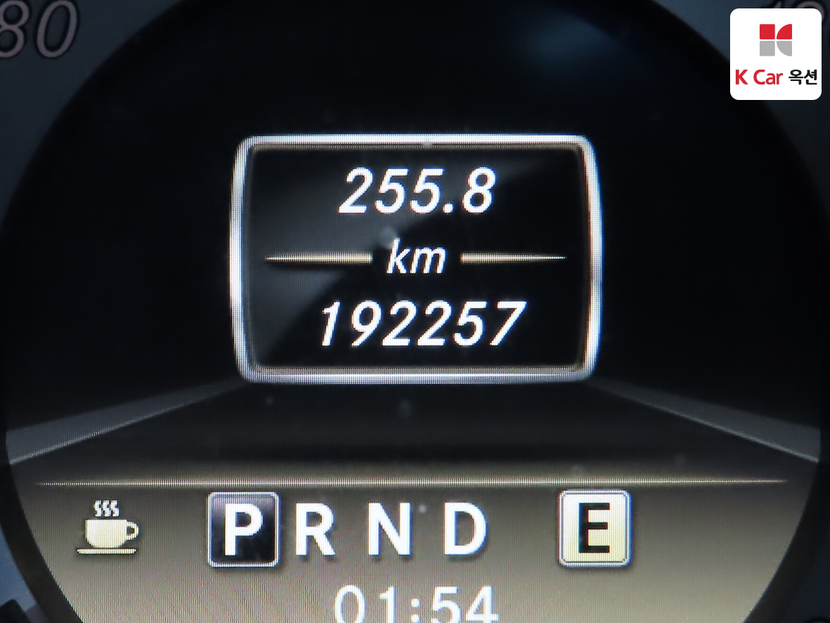 Mercedes-Benz C-Class 2012 - Image 4