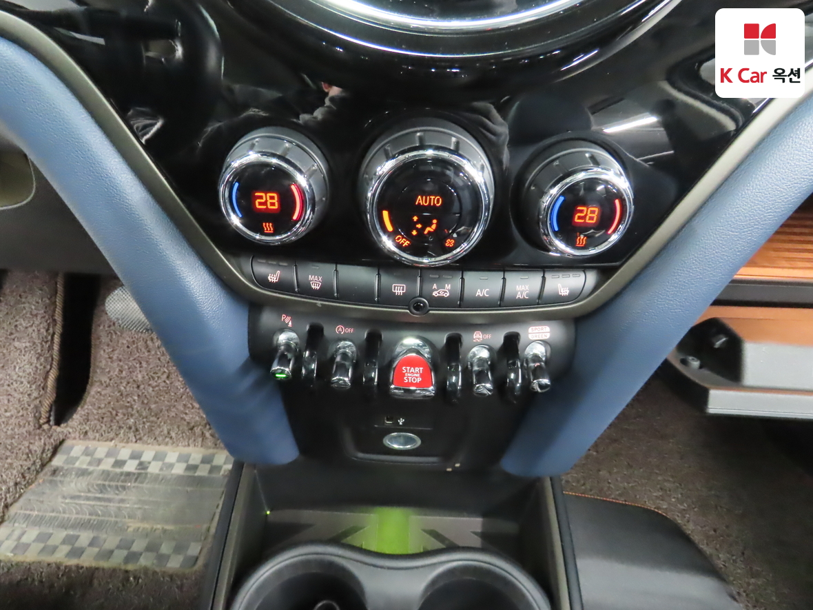 بي إم دبليو ميني 2021 - صورة 15